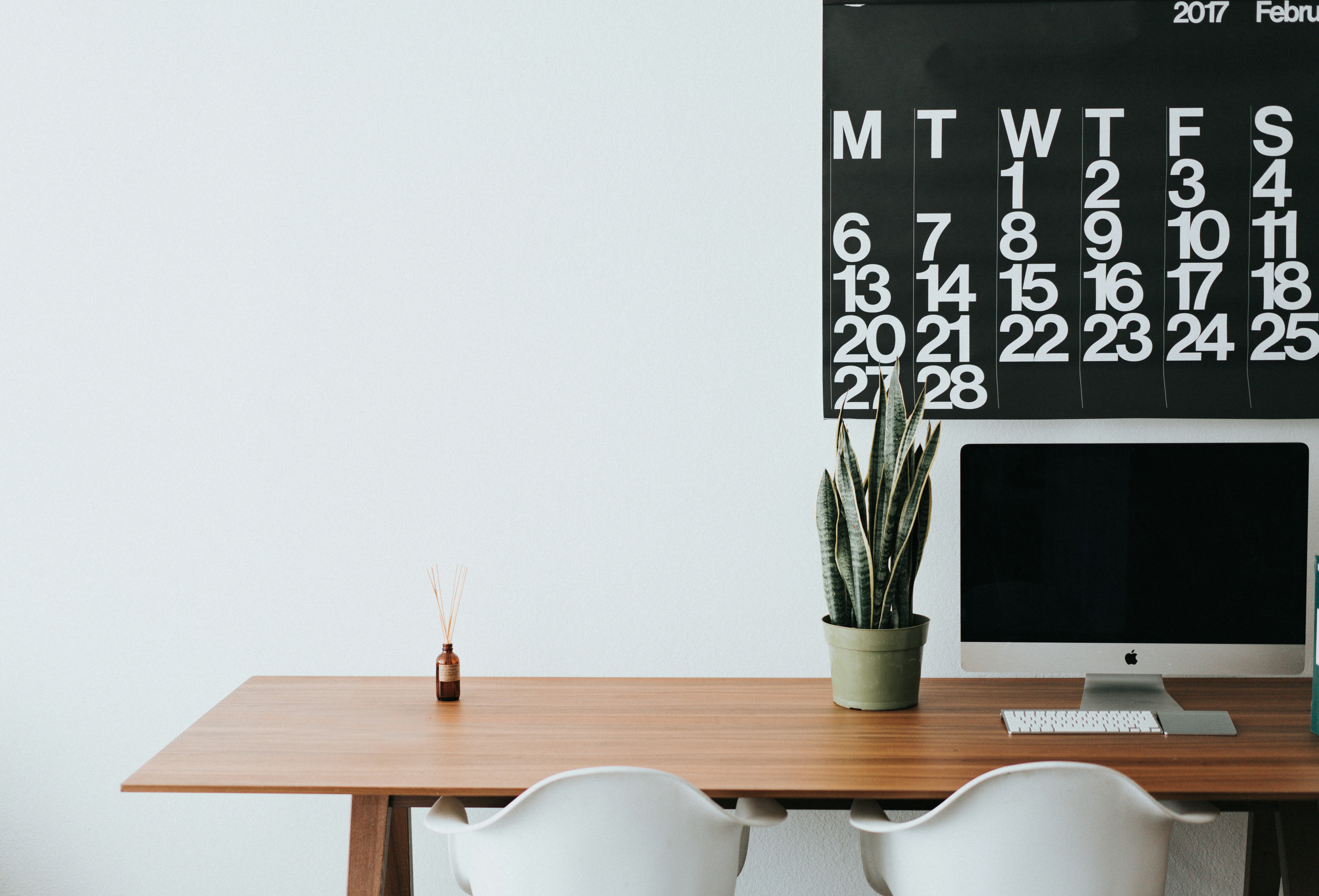 Desktop workspace showing why weekly planner design starts well on a wide screen